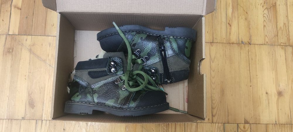 Ботинки детские Vicco, новые
