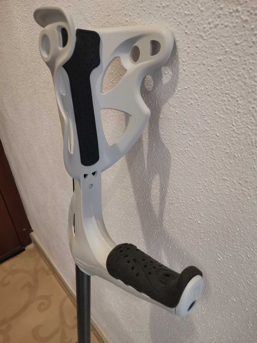 Патерица тип канадка