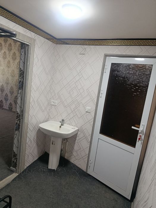 Kvartira ijaraga Qarshi shahar 5-mikrorayon Moscov restorani orqasida