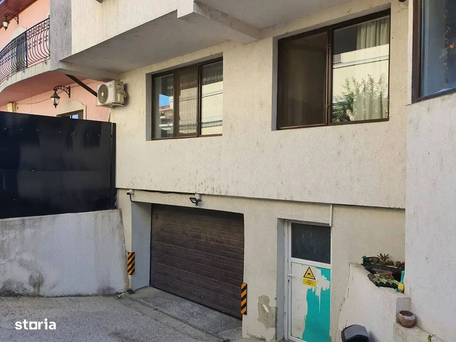 Apartament 3 camere Metrou 1 Decembrie loc parcare inclus in pret