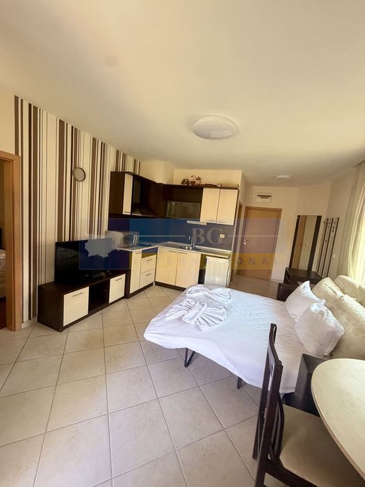 Продава се Двустаен апартамент в Созопол - 79 кв.м за 1607 €/кв.м - Снимка #5