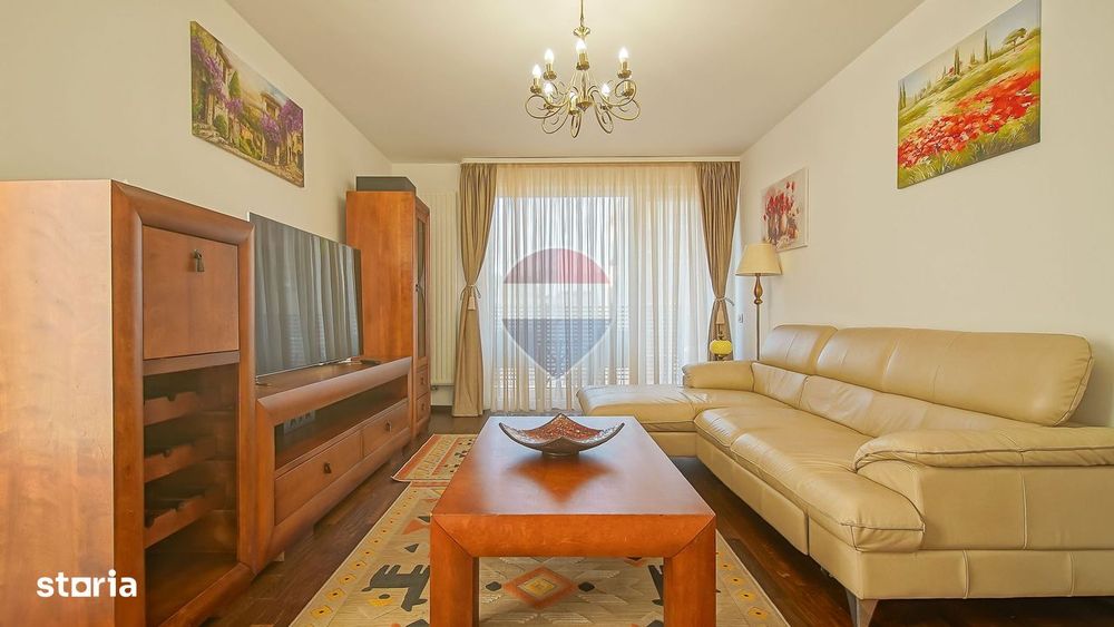Apartament cu 3 camere de închiriat în zona Tractorul