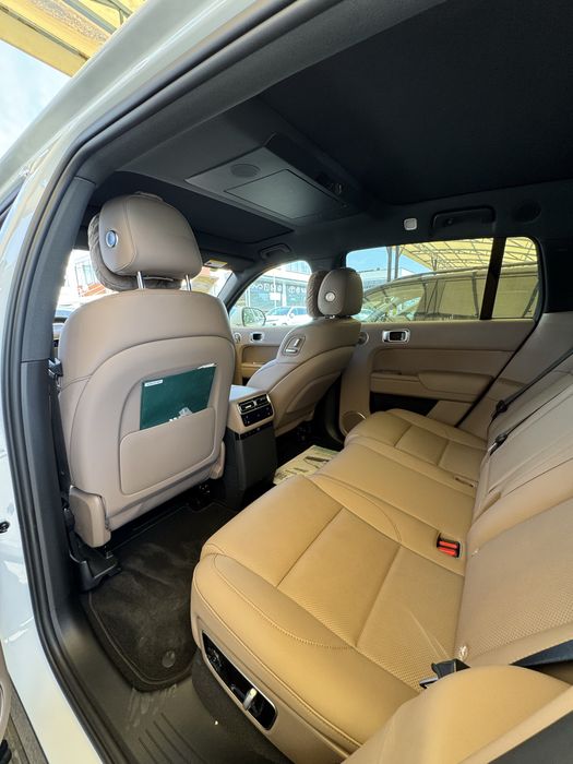 Li 7 ultra restyling