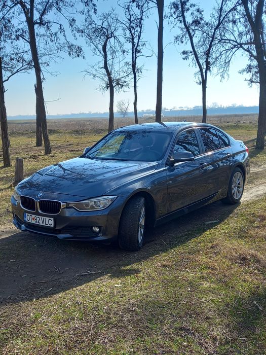 BMW F30 320d x-drive 184 CP-2013-Navi Pro,dotări premium