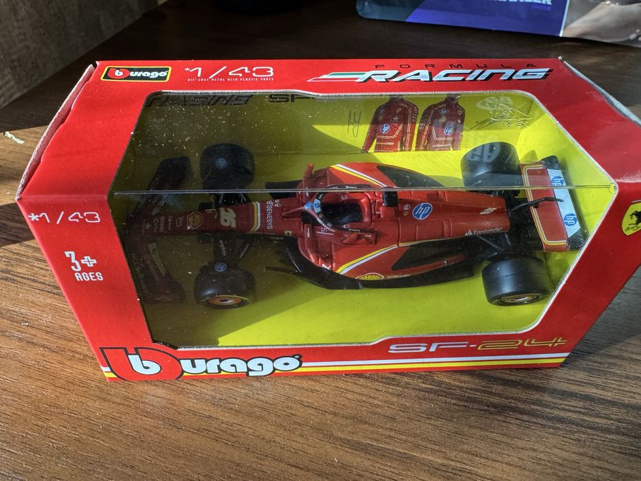 Игрушка Formula1 Ferrari SF24 bburago
