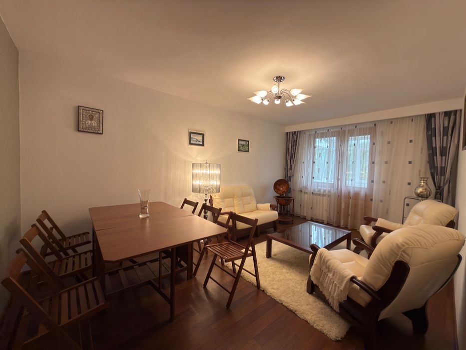 Apartament 3 camere, 69 mp – zonă centrală