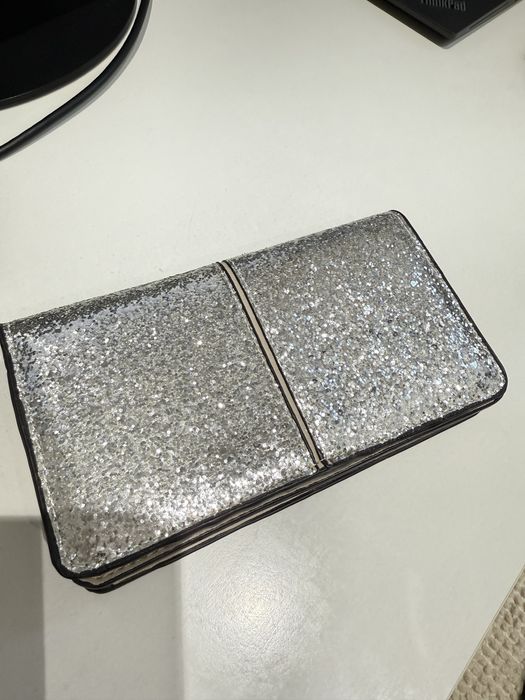 Клатч серебристый с блестками