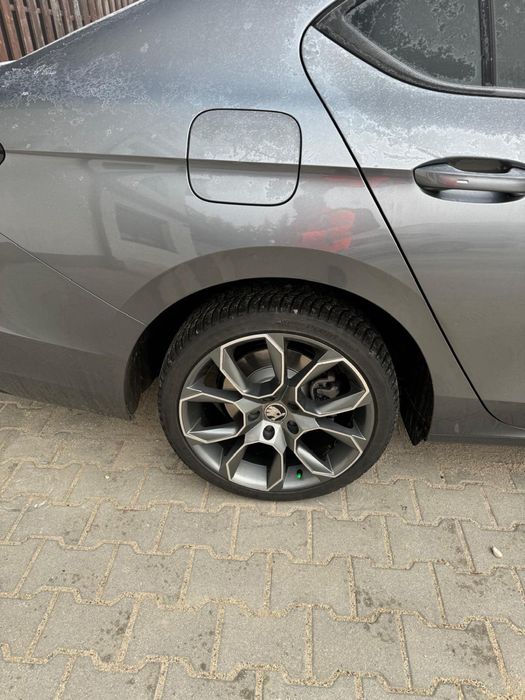 Jante Skoda RS 5x112 pe 18 Anvelope iarna hankook 225/40/18 DOT 2222