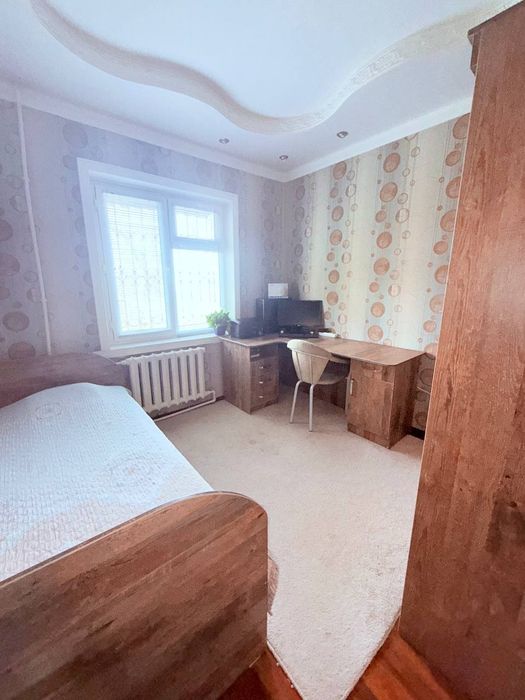 Массив Куйлюк 5 4хонали 4 4этажда 5этажли дом ремонти бор .