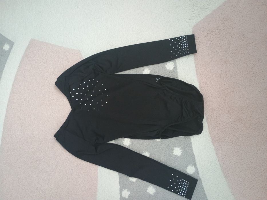 Costum de Gimnastică Ritmică 30 lei