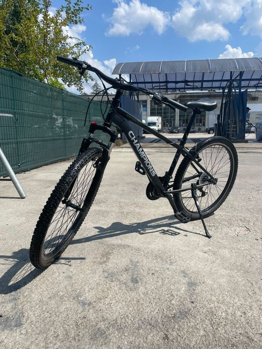 Vând bicicleta Champion!