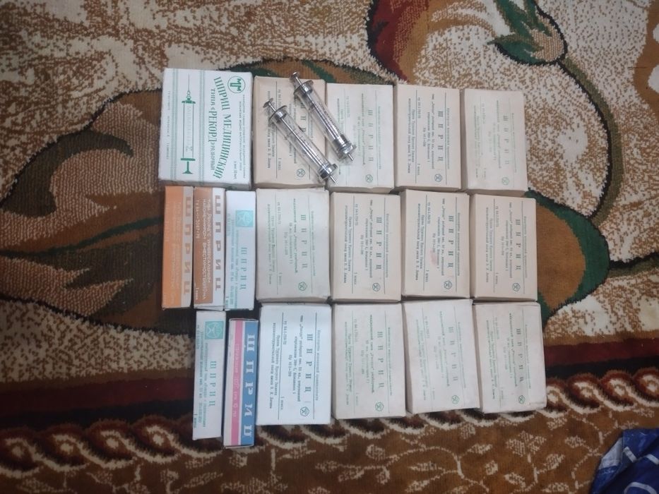 Шприцы медицинские многоразовые СССР.