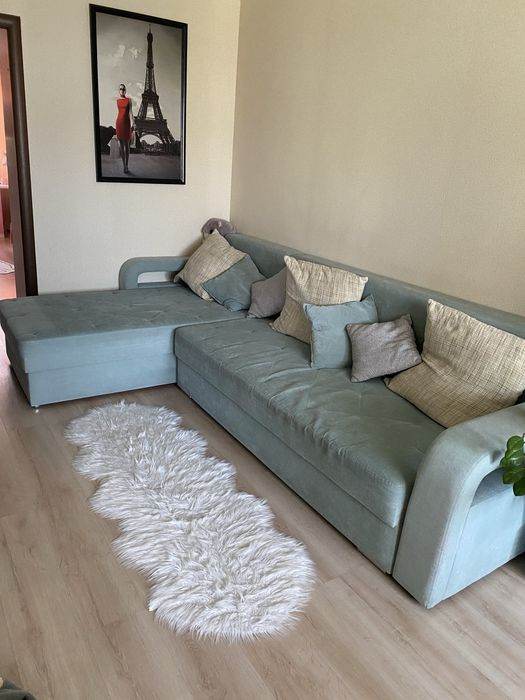 Диван б/у в хорошем состоянии