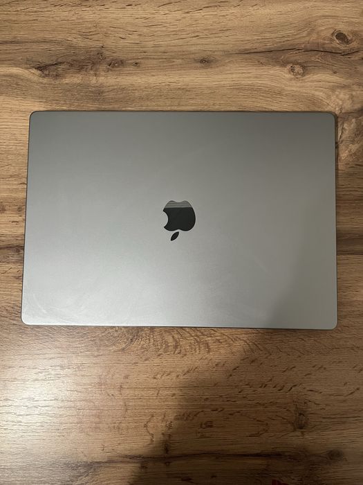 Macbook pro 16” M1 Pro, 16gb/1tb