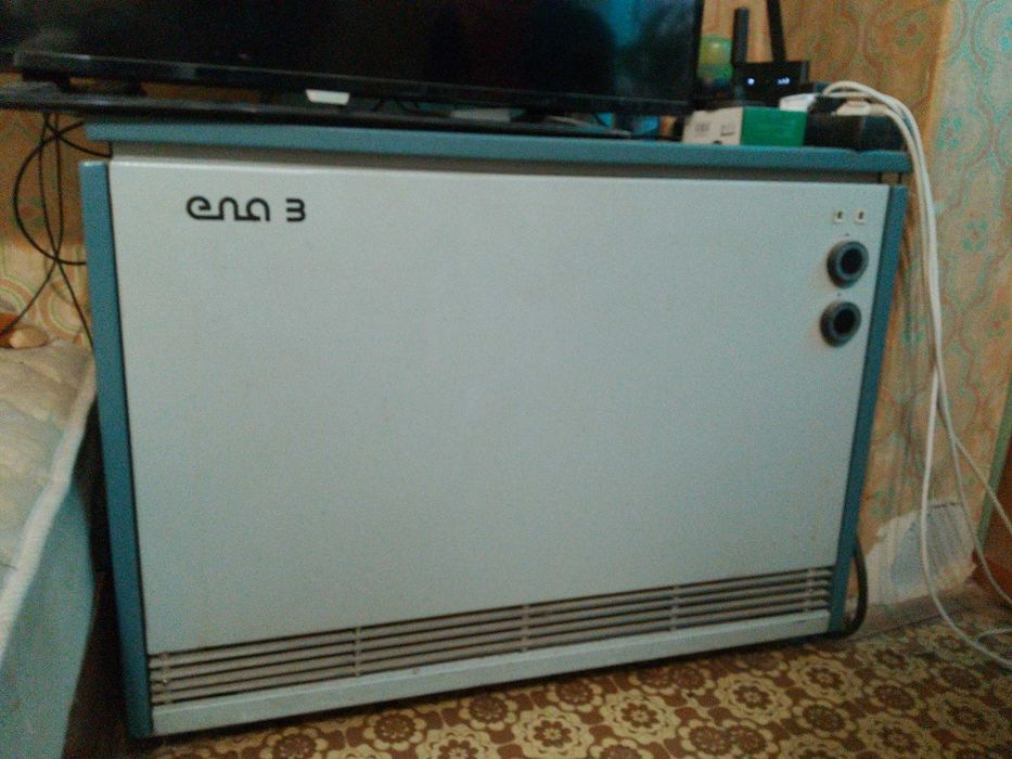 Продавам акумулираща печка Ела3