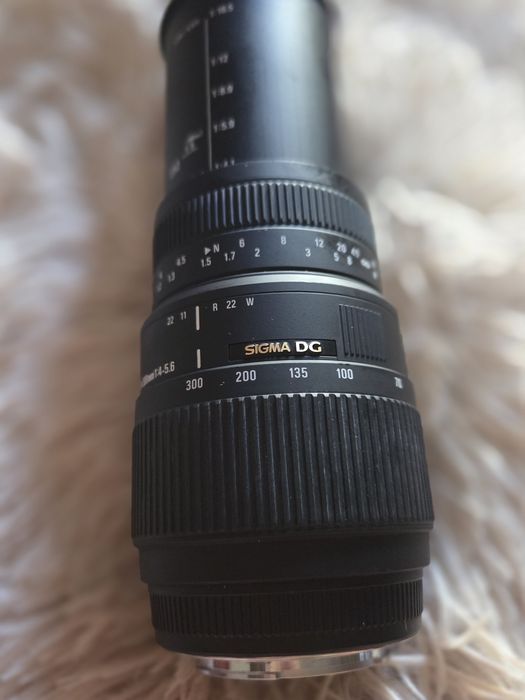 Obiectiv  Sigma 70-300mmm
