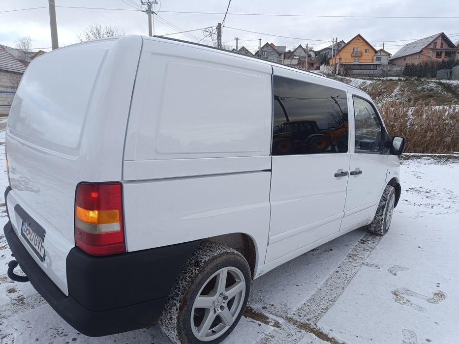 Vând Mercedes vito 108CDI