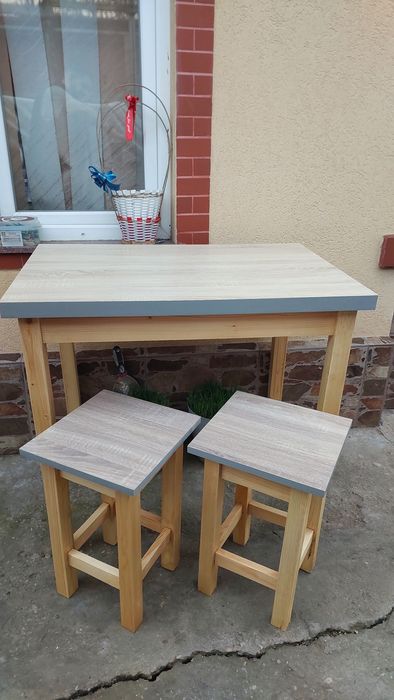 Masa (blat bucatarie) cu 2 scaune noi MDF