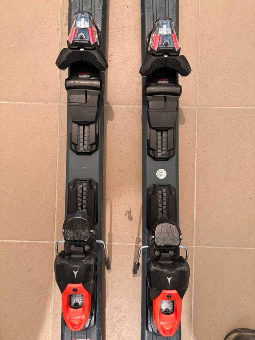 Ski ATOMIC 2021 redster xr grey  178sm