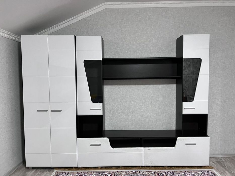 Серванты для гостиной