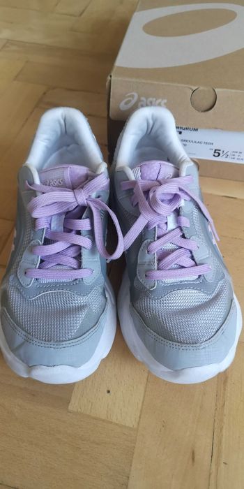 Маратонки Asics - 36 номер