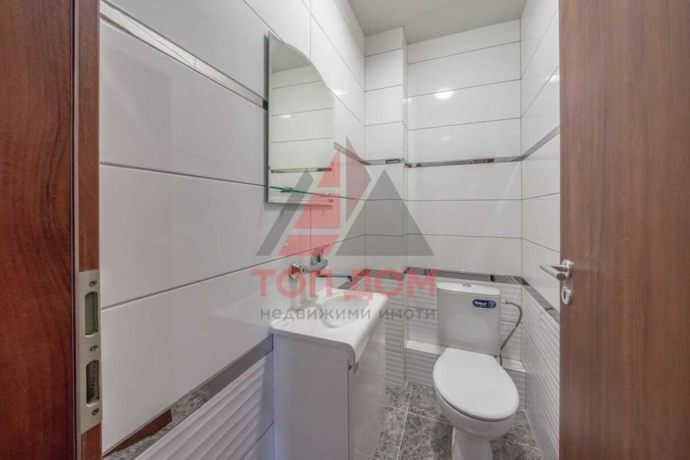 Продава се Тристаен апартамент в Варна, м-т Траката - 100 кв.м за 2280 €/кв.м - Снимка #17