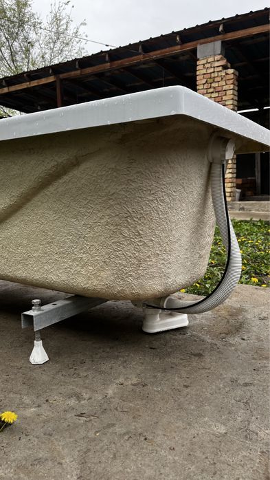 Ванна на продажу!