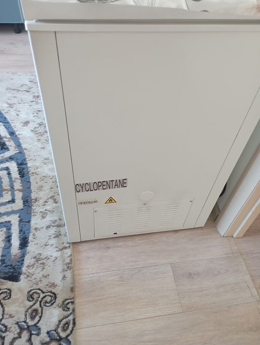 Срочно продам морозилку!