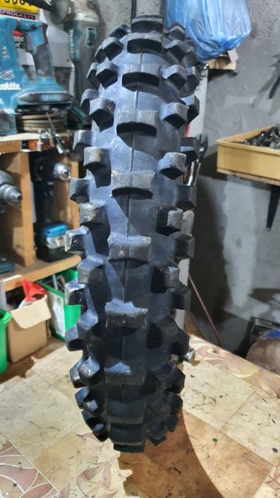 2025 Maxxis (110 90 19)