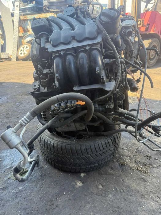 APF Пълен двигател 1.6 SR 101 HP VW Golf IV 97-5