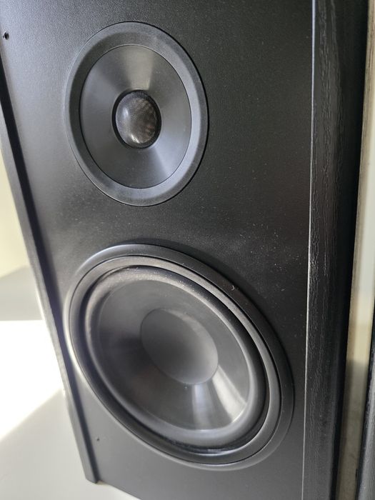 Тонколони Grundig BX 1000