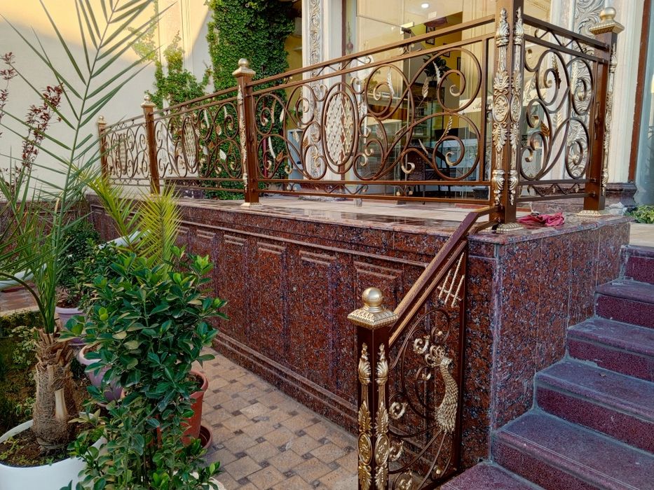 Краска 60 минг Аква териза эщик ва Темир дарвозани