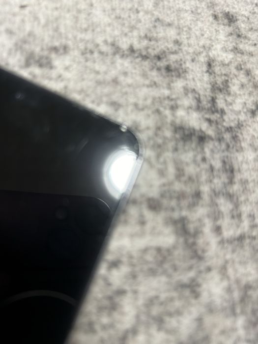 Samsung s21 8/128 торг небольшой