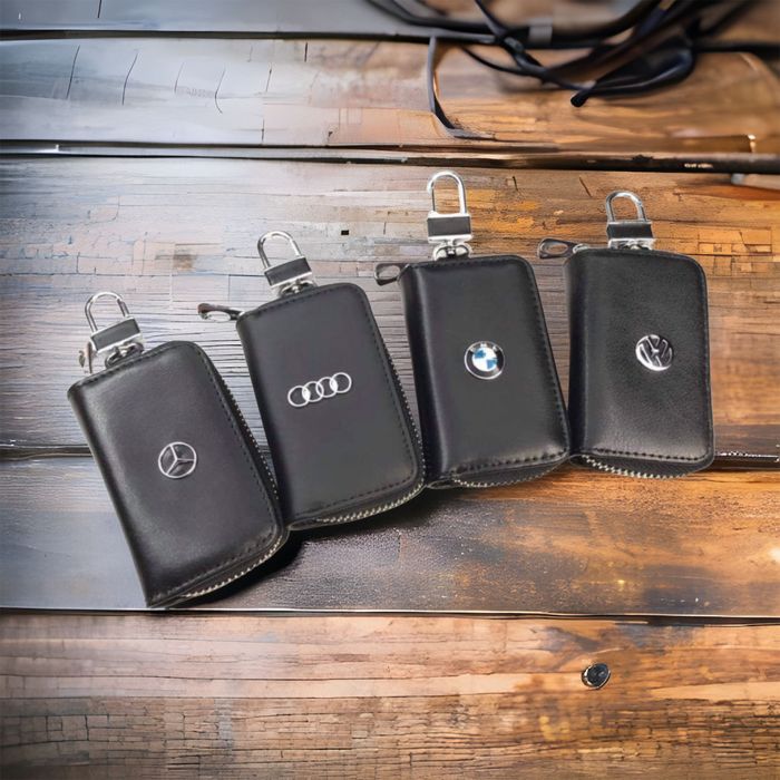 ключодържател за кола в калъф от естествена кожа бмв ауди мерцедес