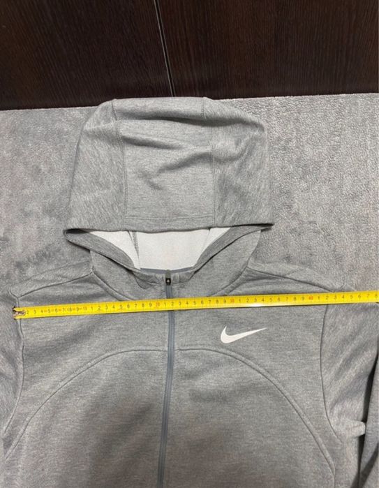 Hanorac nike, Stare foarte buna , Marimea XL De copii - S de aduti