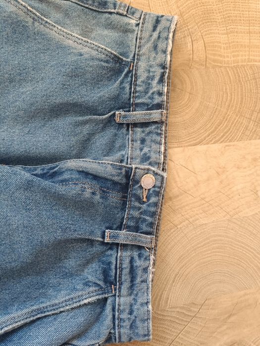 Дънки с широк крачол