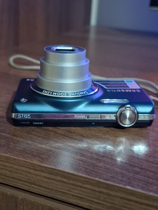Aparat foto Samsung ST65•imprimă data si ora