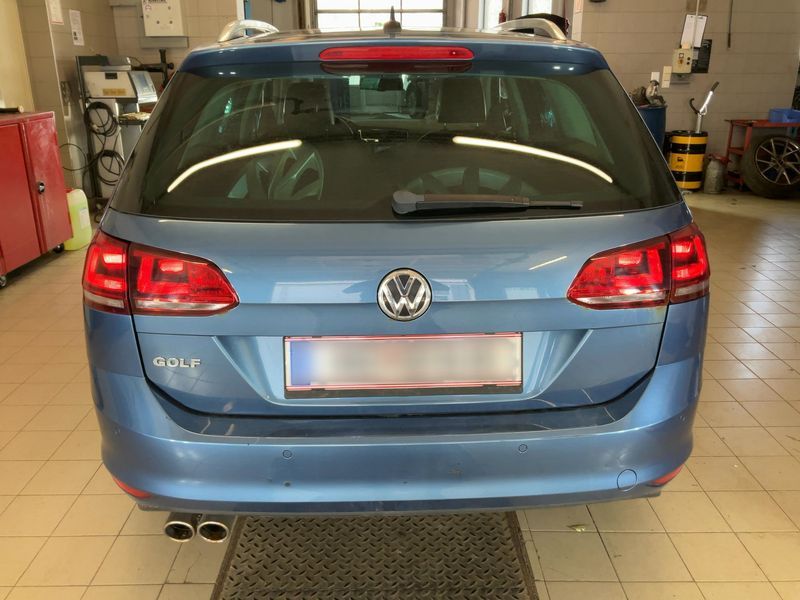 Volkswagen Golf VII 2.0 TDI Highline BlueMotion Tech 2013