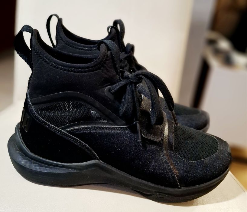 Маратонки на PUMA дамски