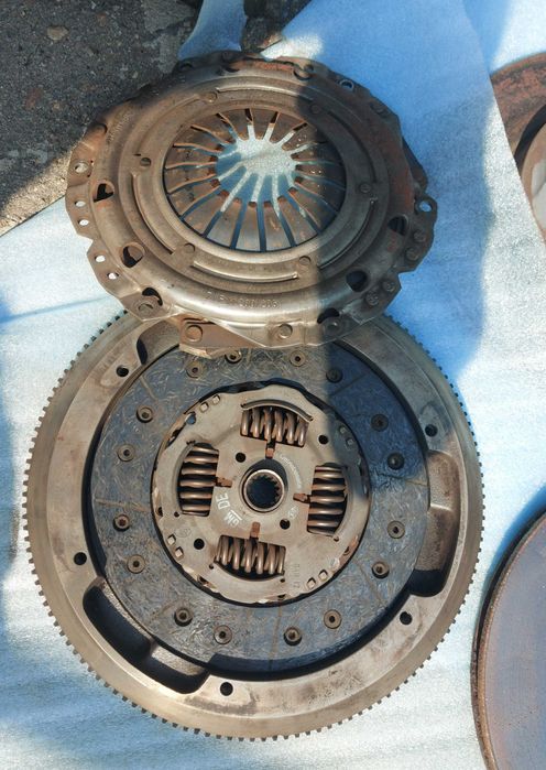 Опел Зафира А 2002 1,8 125кс бензин на Части