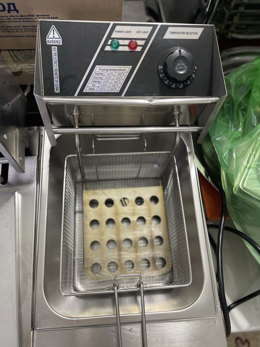 Весь аппарат в хорошом состаяние! Б/У