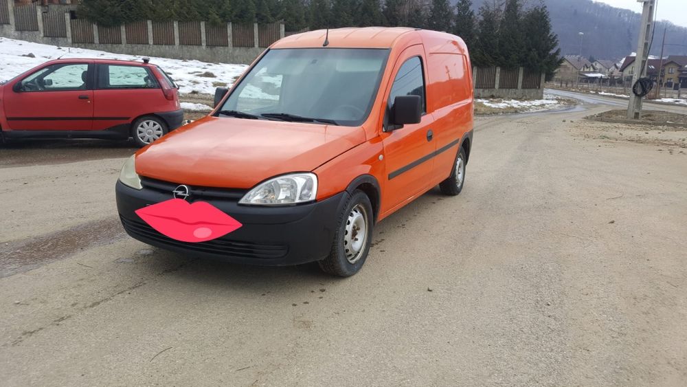 Opel combo 2011 1.3 cdti clima