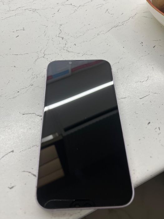 Iphone 14 продаеться