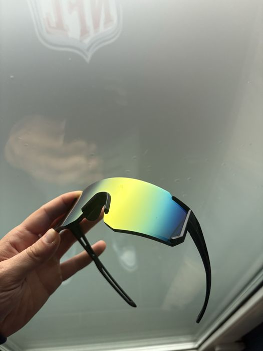 Ochelari de soare sport