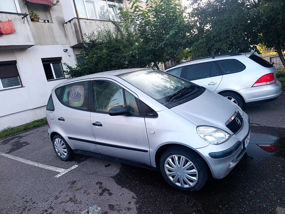 Vând Mercedes Benz clasa A,an 2002  ,1.4 benzină, ideală pt începători sau navetă
