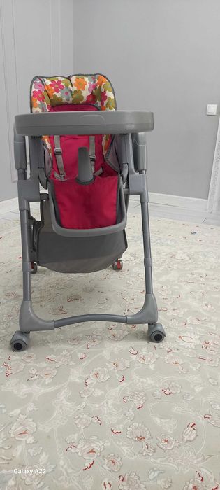 Стул для кормление малыша