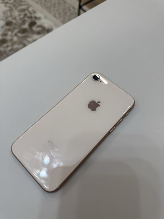 Iphone 8 , 64 gb