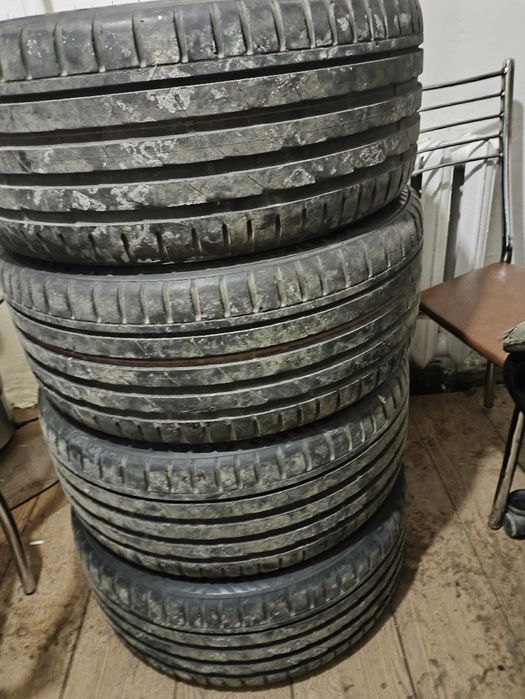 Продам диски на мерс r18