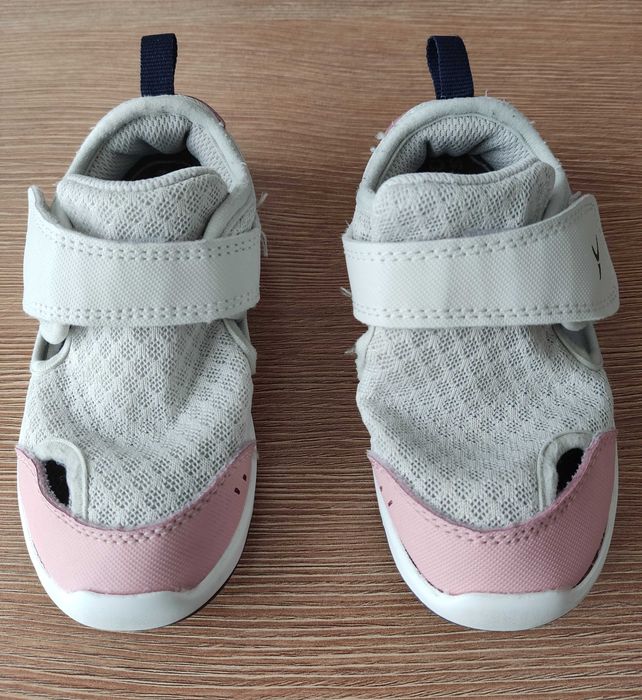 Детски пантофи DECATHLON