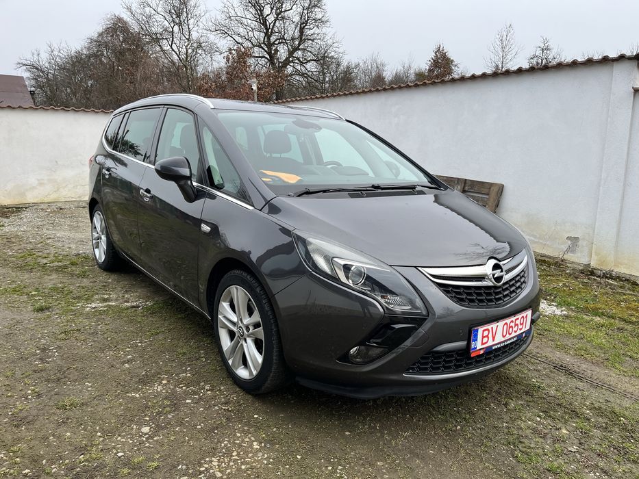 Opel Zafira Tourer 2011 2.0 CDTI